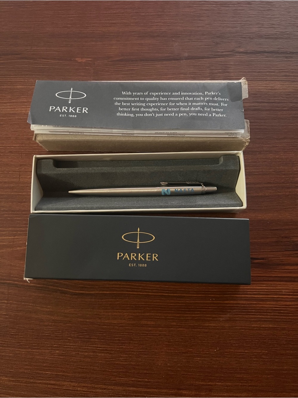 New With Tags Boxed Parker Jotter Ballpoint Pen